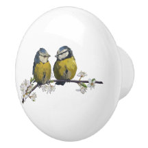 Lovevogels op een kerry blossom tak wit