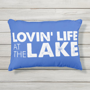 Lovin Lake Life Outdoor Blue Pillow Buitenkussen