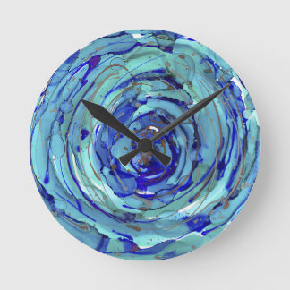 Lovitude clock "Ongoing Transformation" Ronde Klok
