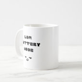 Low Battery Mode Grappig Vermoeid Quote Ontwerp Koffiemok (Voorkant links)