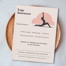 Low Lunge Pose - Yoga Instructeur Flyer
