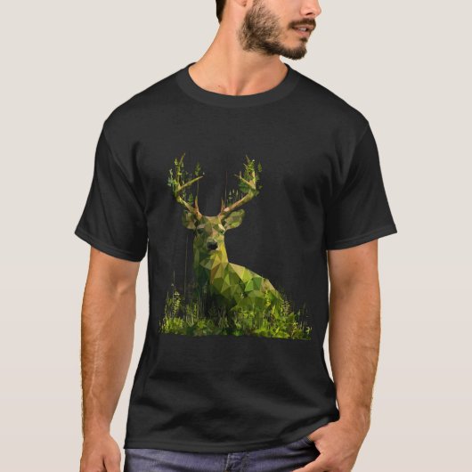 Low-Poly Green Deer — Geometric Forest Wildlife T-shirt (Voorkant)