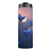 Low Poly Mountain Fantasy Landschap Thermosbeker (Voorkant)