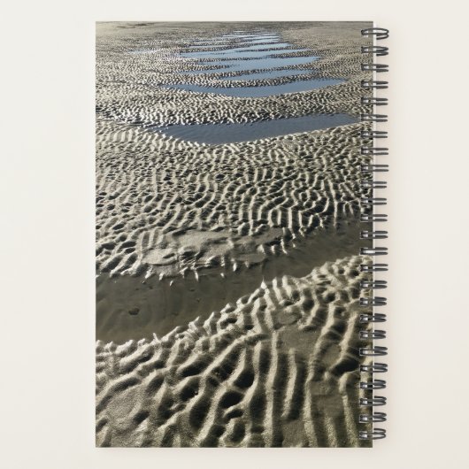 Low Tide Beach Sand Pools Personalized  Planner (Achterkant)