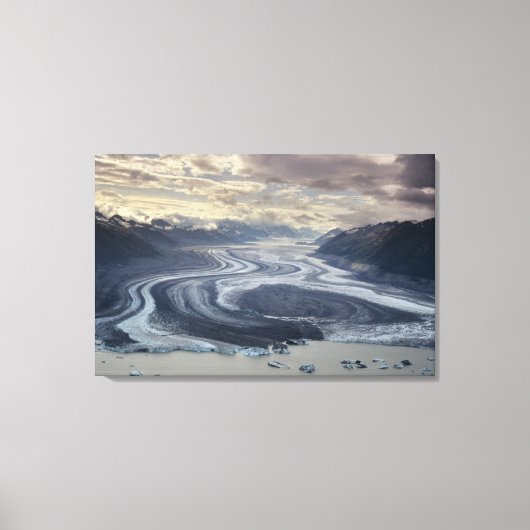 Lowell-gletsjer stroomt in de Alsek-rivier in Canvas Afdruk (Voorkant)