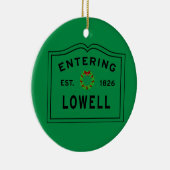Lowell, MA Holiday Wreath Ceramic Ornament (Rechts)