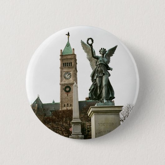 LOWELL MASSACHUSETTS CITY HALL BUTTON (Voorkant)