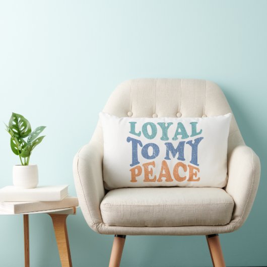 Loyal to My Peace Pillows Kussen (Stoel)