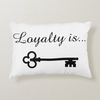 Loyalty Pillow Decoratief Kussen