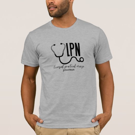 LPN-gelicentieerde Stethoscoop van het dagrijzings T-shirt (Voorkant)