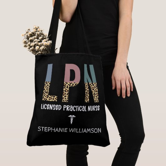 LPN met vergunning voor de praktijk Aangepast verp Tote Bag (Dichtbij)
