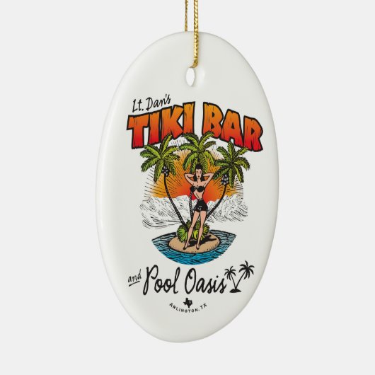 Lt. Dan's Tiki Bar en Pool Oasis Bikini Babe Keramisch Ornament (Rechts)