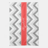 Lt Gray Med Gray White Chevron Coral Name Monogram Theedoek (Verticaal)