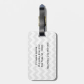 Lt Gray White Chevron, Roze lipstick Kiss Bagagelabel (Achterkant verticaal)