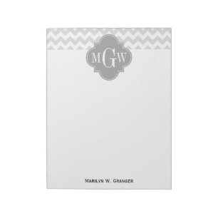 Lt Gray Wht Chevron Gray Quatrefoil 3 Monogram Notitieblok