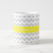 Lt Gray Wht Chevron Yellow Name Monogram Grote Koffiekop (Voorkant)