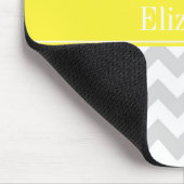 Lt Grijs Witte Chevron Gele Naam Monogram Muismat (Hoek)