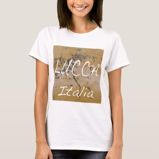 Lucca Italia wall.jpg T-shirt (Voorkant)