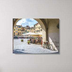 Lucca Piazza Anfiteatro uitzicht canvas print