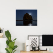 Lucht boven Haystack Rock | Cannon Beach, Oregon Poster (Thuiskantoor)