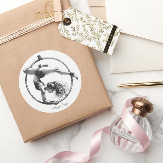 Lucht Hoepel Lyra Naam Ronde Sticker (Geschenken)