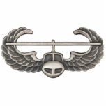 Luchtaanval Staand Fotobeeldje<br><div class="desc">Originele foto van een Air Assault badge</div>