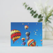 Luchtballonnen blauwe hemel briefkaart (Staand voorkant)