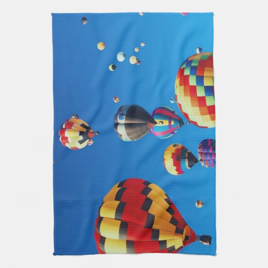 Luchtballonnen blauwe hemel theedoek (Verticaal)