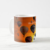 Luchtballonnen in de mok van vliegkoffie (Voorkant links)