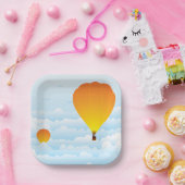 Luchtballonnen in wolken papieren bordje (Feest)