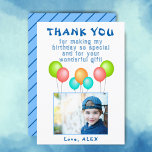 Luchtballons: Birthday Foto Bedankkaart<br><div class="desc">Ballons kinderen Birthday Foto bedankt je kaart. Dank je ballonverjaardagskaart voor het verjaardagsfeest van de kinderen. Dit ontwerp wordt geleverd met ballonnen in rode,  blauwe,  roze en groene kleuren. Pas de kaart aan met de naam van je kind,  dank je bericht en foto.</div>