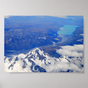 Luchtbeeld van Aoraki/Mount Cook in Nieuw-Zeeland Poster