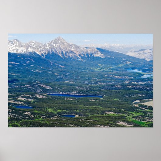 Luchtbeeld van Jasper-meren - Canada Poster (Voorkant)