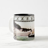 Luchtbrug en kanaal, Duluth, Minnesota. Tweekleurige Koffiemok (Voorkant links)