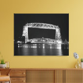 Luchtbrug in zwart-wit canvas afdruk (Insitu (Woonkamer))