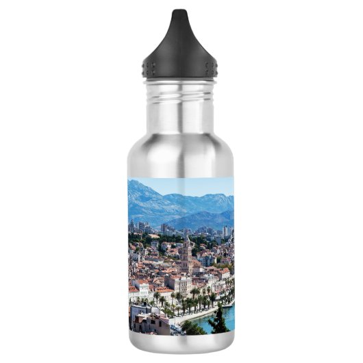 Luchtfoto van de waterkant van de stad Split, Dalm Waterfles (Links)