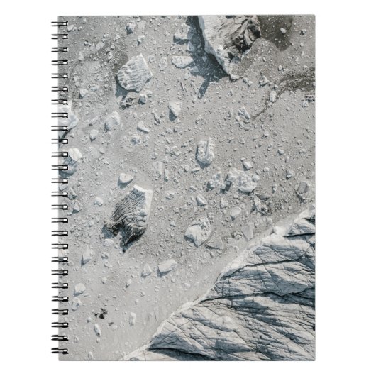 Luchtfoto van stenen notitieboek (Voorkant)