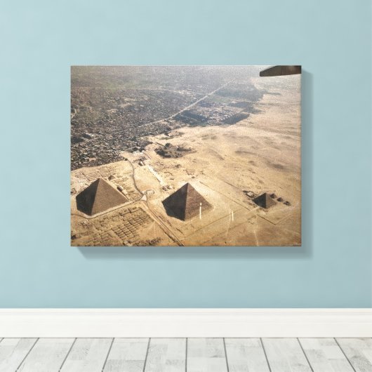Luchtfoto's van pyramiden uit Egypte Canvas Afdruk (Insitu (Houten vloer))