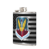 Luchtgevechtscommando met stalen vlag heupfles (Links)