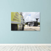 Luchthaven van Guam WONPAT Canvas Afdruk (Insitu (Houten vloer))