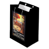 Luchthaven van Lebaudy met wereldvlaggen bij Expo Medium Cadeauzakje (Achterkant Gekanteld)