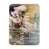 Luchtige Witte Overlay Foto Save the Date Huwelijk Magneet (Verticaal)