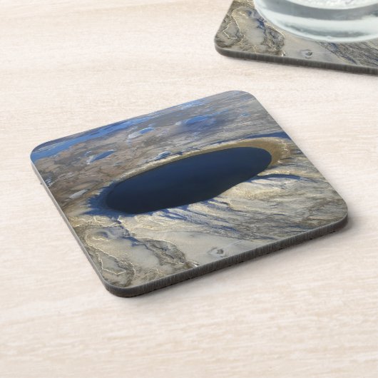 Luchtkrater Pingualuit, Quebec, Canada. Bier Onderzetter (Linkerzijde)