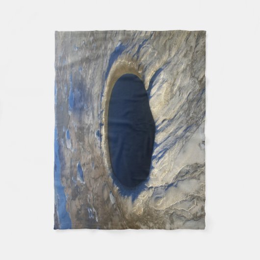 Luchtkrater Pingualuit, Quebec, Canada. Fleece Deken (Voorkant)