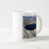 Luchtkrater Pingualuit, Quebec, Canada. Grote Koffiekop (Voorkant rechts)