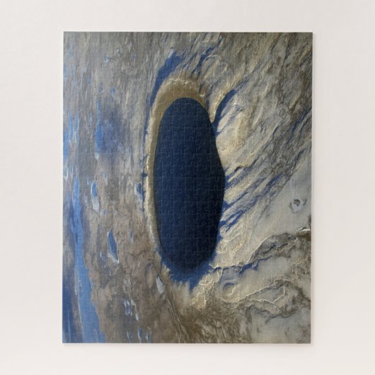 Luchtkrater Pingualuit, Quebec, Canada. Legpuzzel (Verticaal)