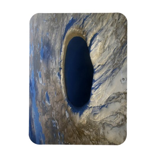 Luchtkrater Pingualuit, Quebec, Canada. Magneet (Verticaal)