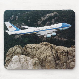 Luchtmacht Een vliegend over de Rushmore Mousepad Muismat