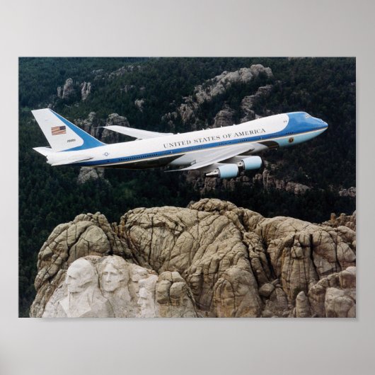Luchtmacht Eén vliegt over Mount Rushmore Poster (Voorkant)