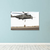 Luchtmacht pararescuemen leiden een gevechtstussen canvas afdruk (Insitu (Houten vloer))